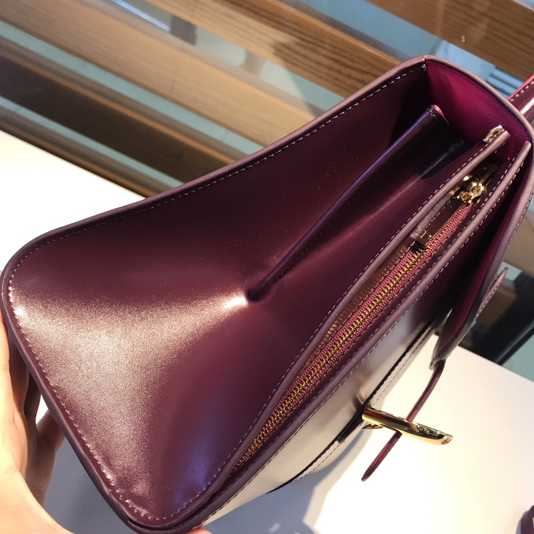 델보 브리앙 매직 박스백